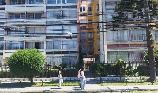 Más de 200 funcionarios del Estado con altos sueldos tienen casas fiscales: 98 son jueces.