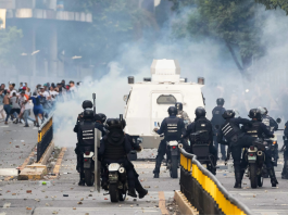 ONU acusa a la policía de Maduro de cometer crímenes de lesa humanidad por más de una década.